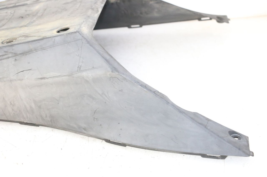 photo de BAS DE CAISSE SUZUKI BURGMAN 125 (2007 - 2014)