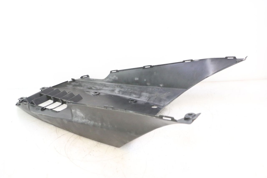 photo de BAS DE CAISSE SUZUKI BURGMAN 125 (2007 - 2014) - Autre angle de vue