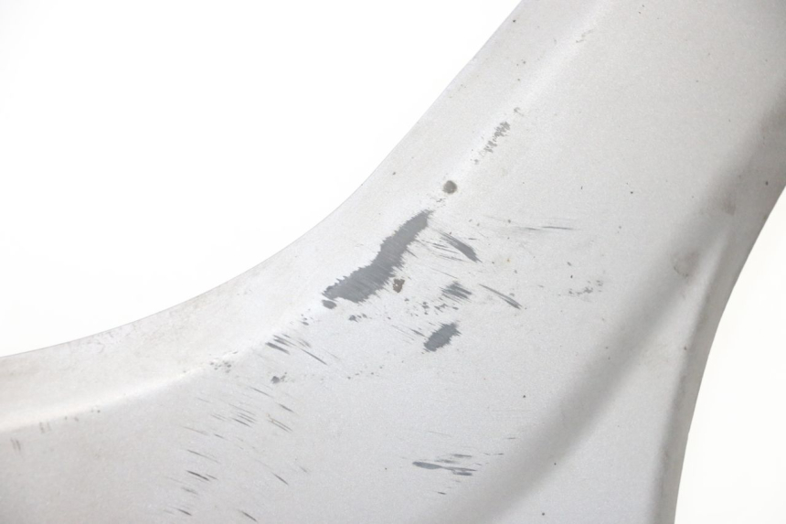 photo de BAS DE CAISSE DROIT SUZUKI BURGMAN 650 (2013 - 2020)