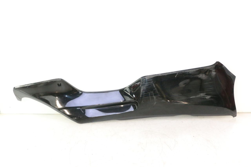 photo de BAS DE CAISSE DROIT SUZUKI BURGMAN EXECUTIVE ABS 650 (2006 - 2012) - Vue principale