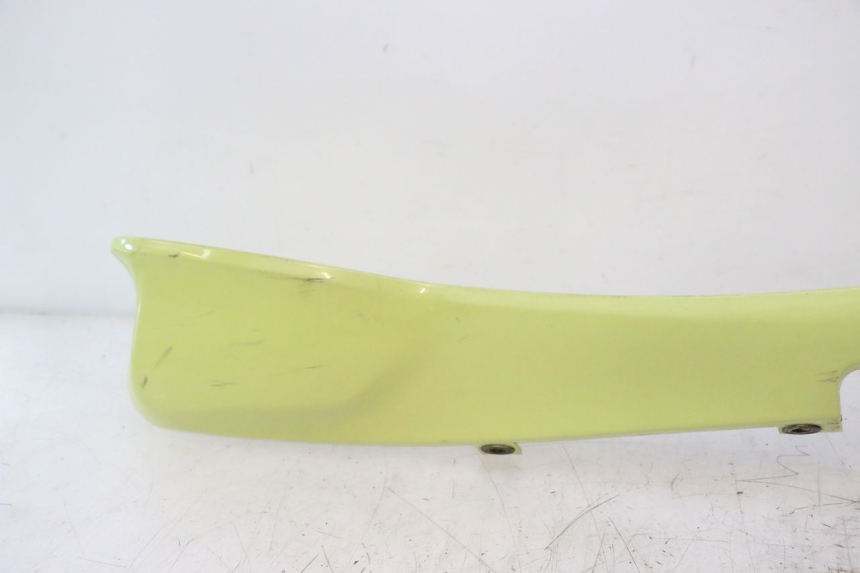 photo de BAS DE CAISSE DROIT BMW C1 125 (2000 - 2003) - Vue rapprochée