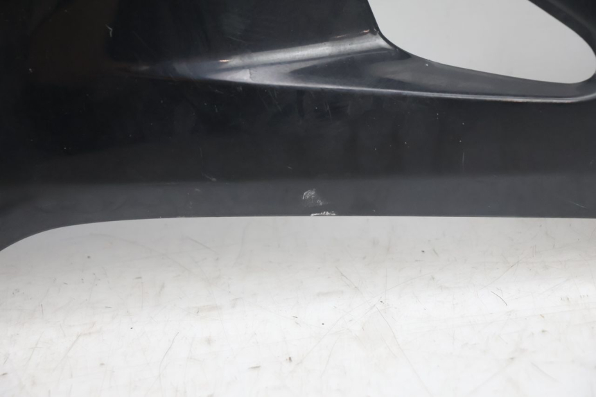 photo de BAS DE CAISSE DROIT HONDA FJS SILVER WING SILVERWING 400 (2005 - 2008) - Gros plan technique