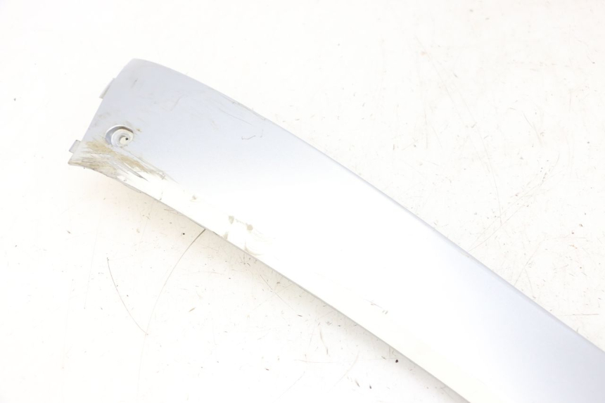 photo de BAS DE CAISSE DROIT MBK FLAME X 125 (2007 - 2016) - Détails caractéristiques