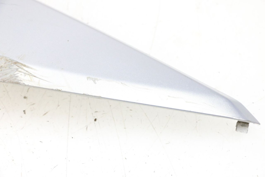 photo de BAS DE CAISSE DROIT MBK FLAME X 125 (2007 - 2016) - Vue rapprochée