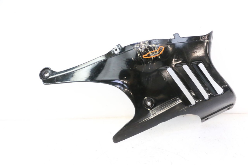 photo de BAS DE CAISSE DROIT SUZUKI GSX F GSXF 750 (1988 - 1998) - Vue principale
