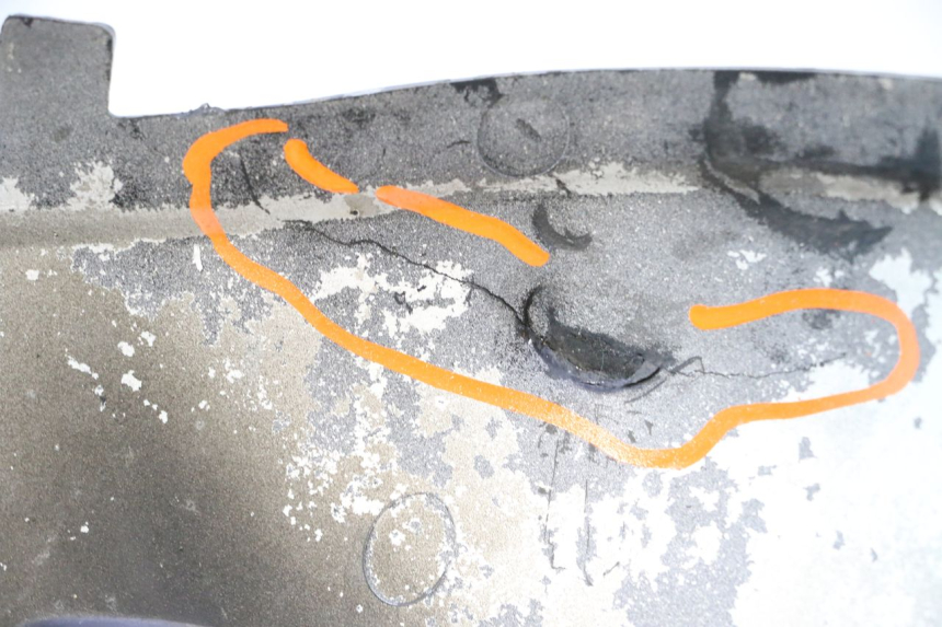photo de BAS DE CAISSE DROIT SUZUKI GSX F GSXF 750 (1988 - 1998) - Détail de la pièce