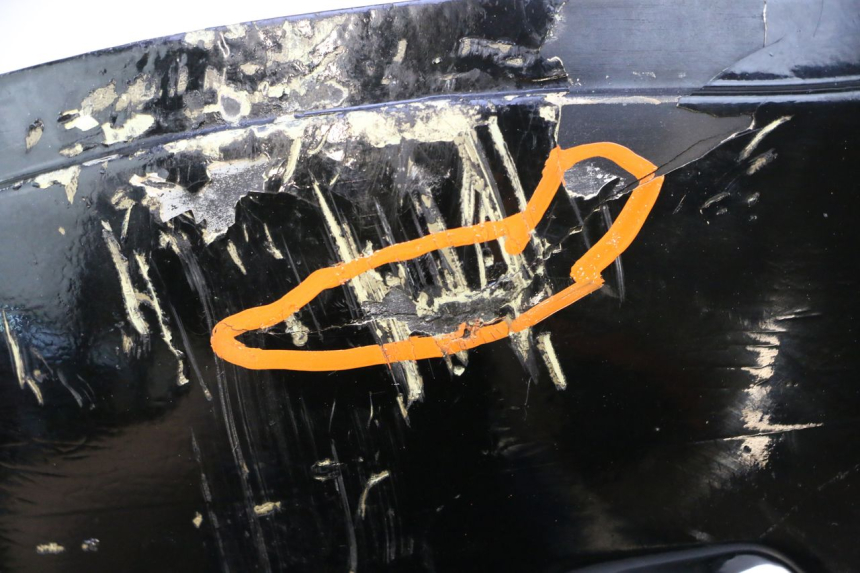 photo de BAS DE CAISSE DROIT SUZUKI GSX F GSXF 750 (1988 - 1998) - Zoom état d’usage