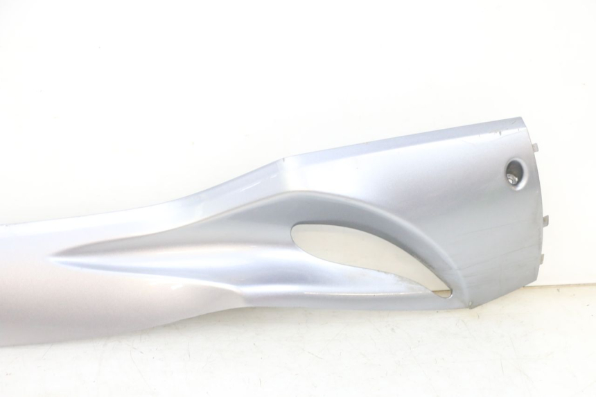 photo de BAS DE CAISSE DROIT SYM GTS EVO 125 (2009 - 2013) - Angle alternatif