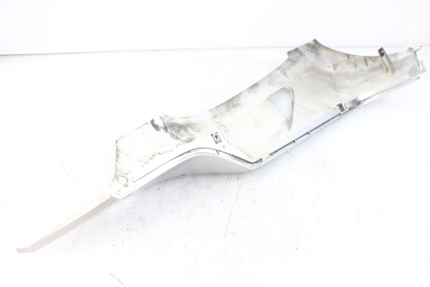 photo de BAS DE CAISSE DROIT HONDA FJS SILVERWING SILVER WING 600 (2001 - 2010)