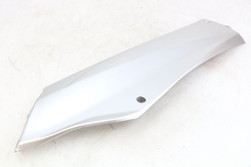 photo de BAS DE CAISSE DROIT HONDA SCV LEAD 100 (2003 - 2007)