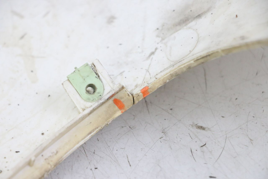 photo de BAS DE CAISSE DROIT PEUGEOT JET FORCE CARBU 50 (2003 - 2016)