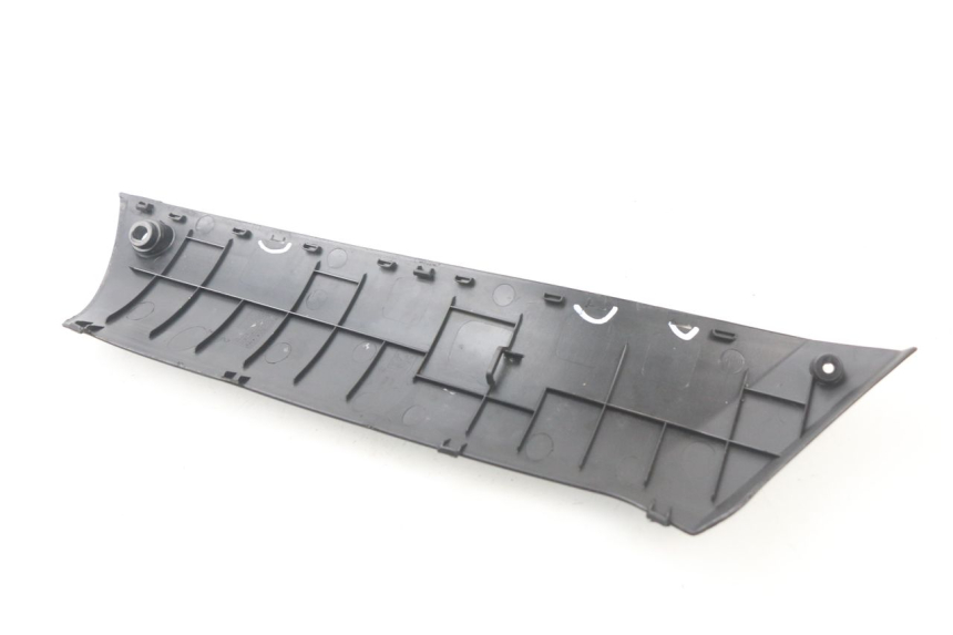 photo de BAS DE CAISSE DROIT PEUGEOT KISBEE 2T 50 (2010 - 2017)