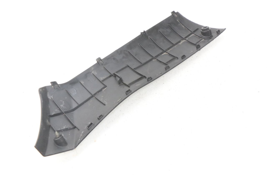 photo de BAS DE CAISSE DROIT PEUGEOT KISBEE 4T 50 (2010 - 2017)