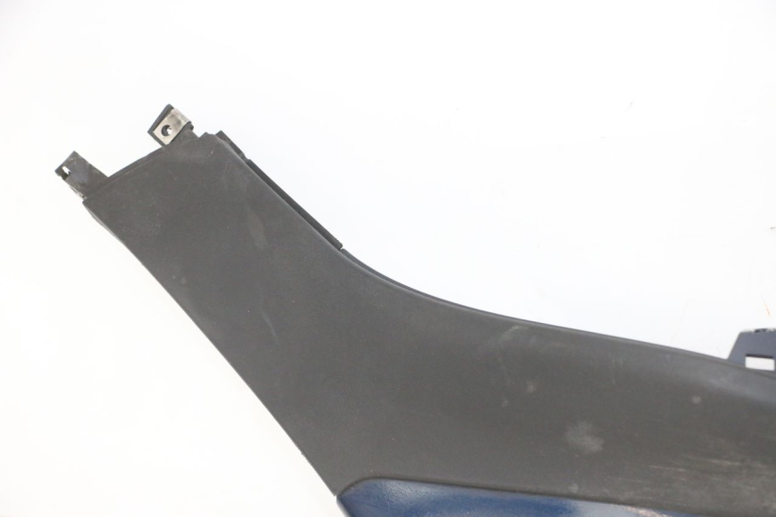 photo de BAS DE CAISSE DROIT PIAGGIO MP3 LT 300 (2010 - 2016)