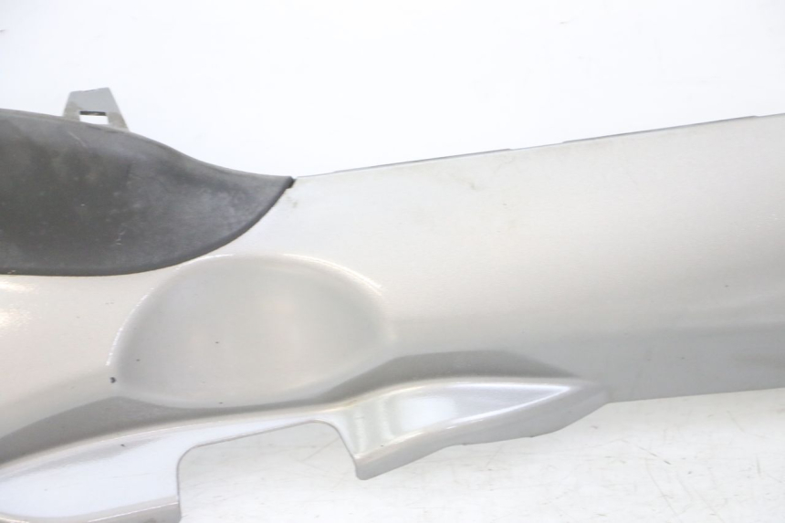 photo de BAS DE CAISSE DROIT PIAGGIO MP3 LT 300 (2010 - 2016) - Vue produit