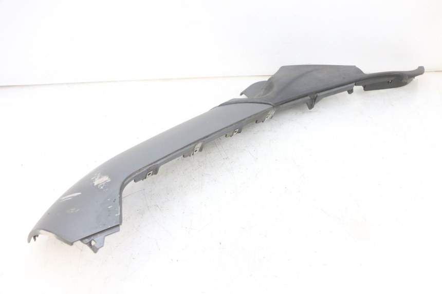 photo de BAS DE CAISSE DROIT PIAGGIO MP3 500 (2016 - 2018) - Vue d’ensemble