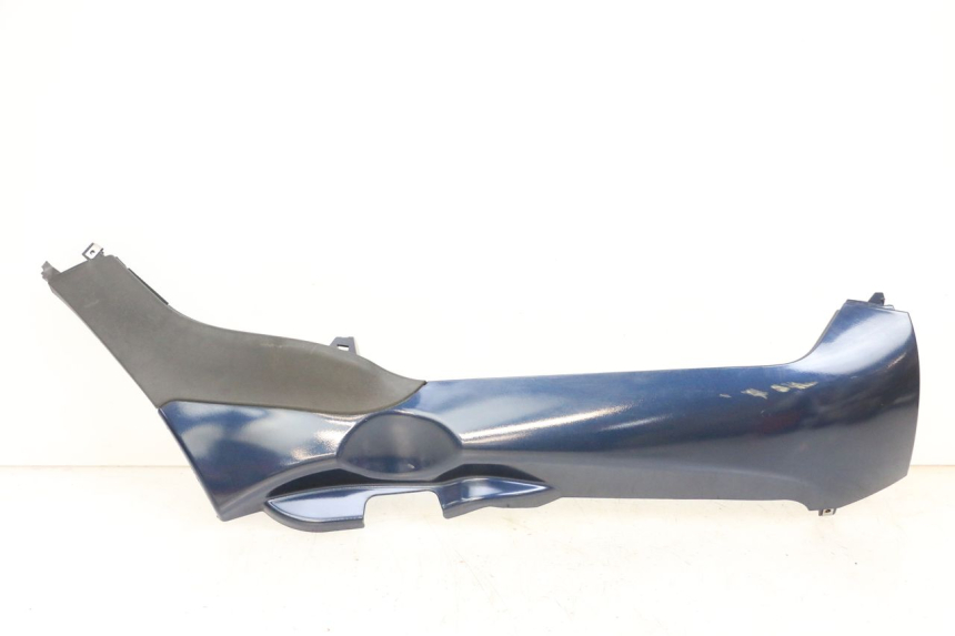 photo de BAS DE CAISSE DROIT PIAGGIO MP3 RL 250 (2007 - 2010) - Vue principale