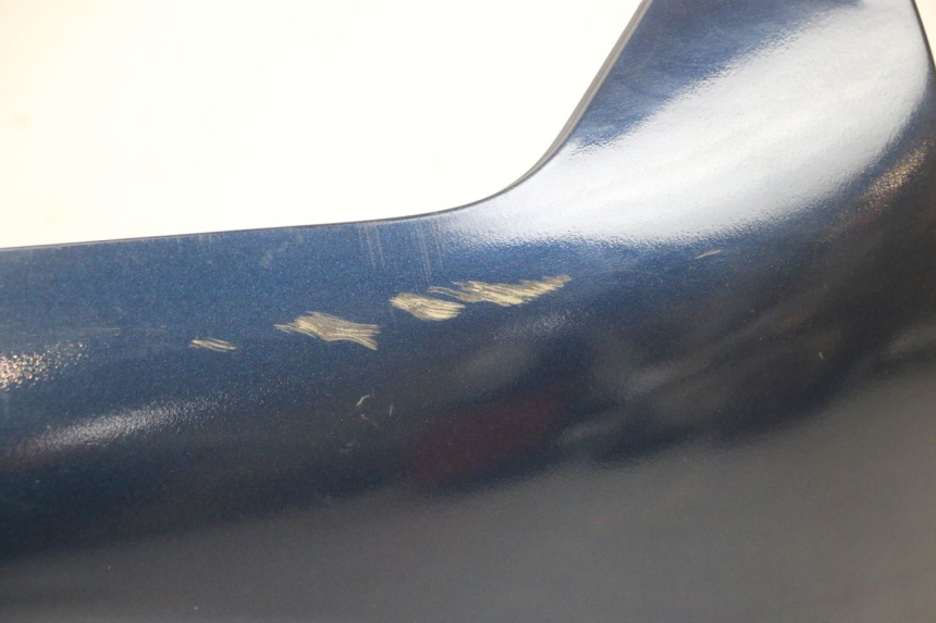 photo de BAS DE CAISSE DROIT PIAGGIO MP3 RL 250 (2007 - 2010) - Zoom composants