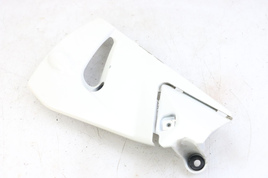 photo de BAS DE CAISSE DROIT MOTO GUZZI NORGE 8V GT 1200 (2011 - 2016)