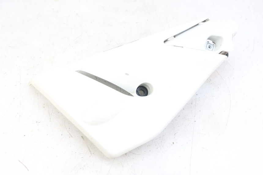 photo de BAS DE CAISSE DROIT MOTO GUZZI NORGE 8V GT 1200 (2011 - 2016)