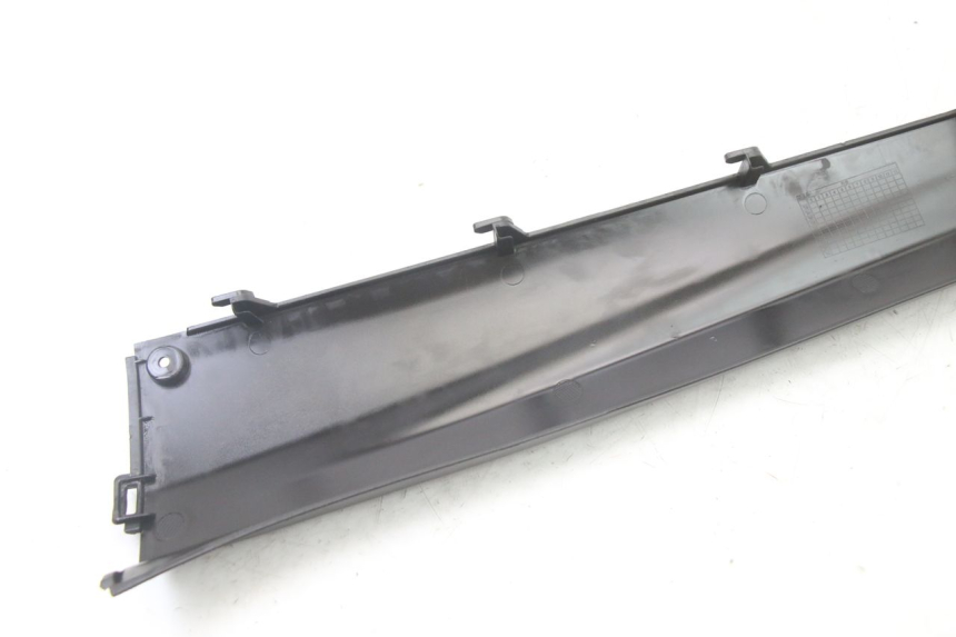 photo de BAS DE CAISSE DROIT SYM ORBIT III 3 4T 50 (2021 - 2025)