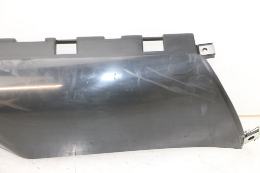 photo de BAS DE CAISSE DROIT PIAGGIO NRG POWER PUREJET 50 (2018 - 2021)