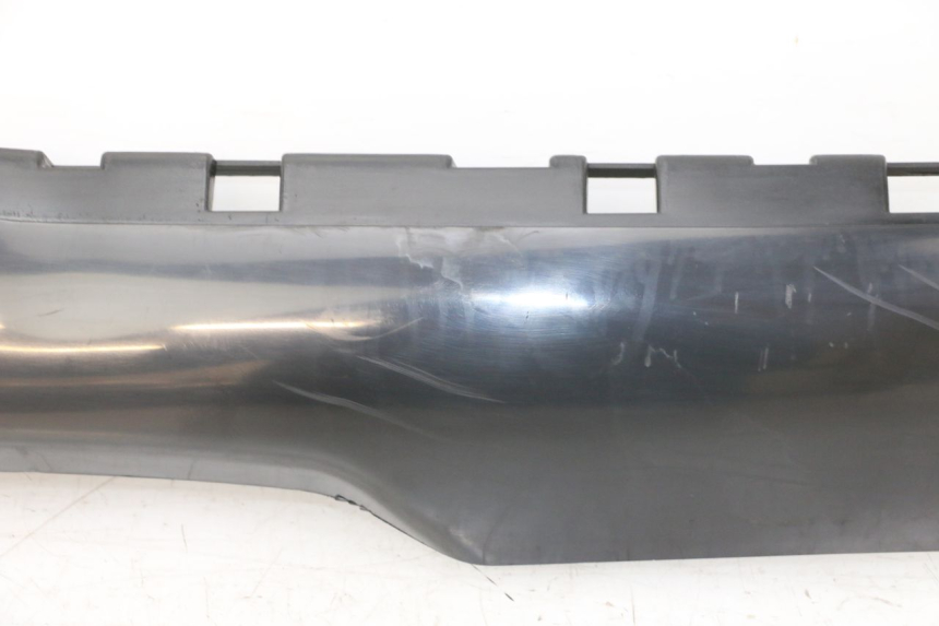 photo de BAS DE CAISSE DROIT PIAGGIO NRG POWER PUREJET 50 (2018 - 2021)