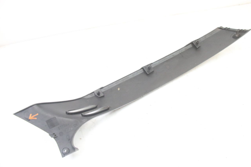 photo de BAS DE CAISSE DROIT PIAGGIO VESPA GRANTURISMO 125 (2003 - 2007)