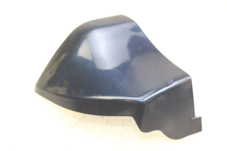 photo de BAS DE CAISSE DROIT PIAGGIO VESPA LXV 125 (2006 - 2009)