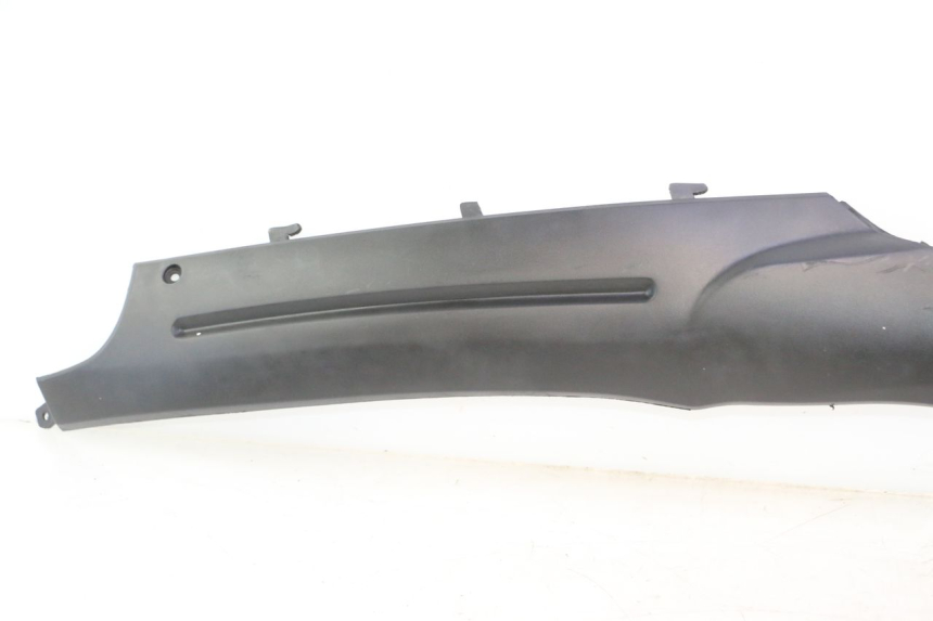 photo de BAS DE CAISSE DROIT TNT MOTOR ROMA 12' 2T 50 (2007 - 2018) - Points de fixation