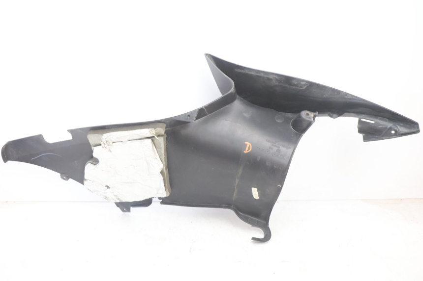photo de BAS DE CAISSE DROIT CAN-AM SPYDER RS 1000 (2008 - 2012) - Points de fixation