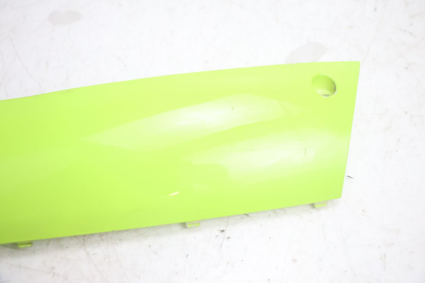 photo de BAS DE CAISSE DROIT PEUGEOT STREETZONE NAKED 2T 50 (2014 - 2018) - Autre angle de vue