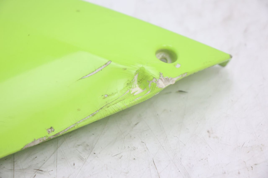 photo de BAS DE CAISSE DROIT PEUGEOT STREETZONE NAKED 2T 50 (2014 - 2018) - Points de fixation