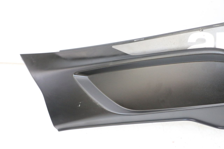 photo de BAS DE CAISSE DROIT APRILIA SXR 50 (2021 - 2023)
