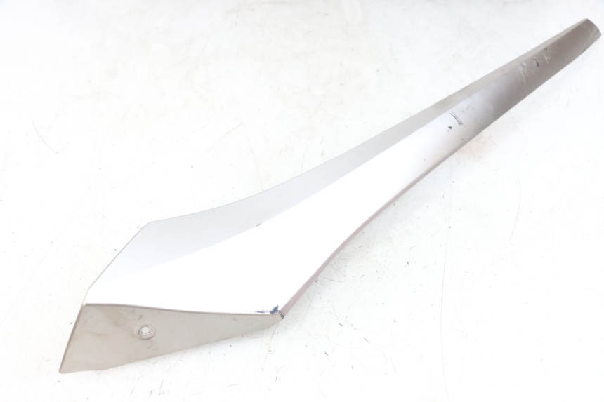 photo de BAS DE CAISSE DROIT YAMAHA XMAX X-MAX ABS 125 (2017 - 2020)