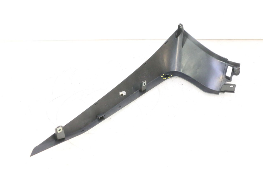 photo de BAS DE CAISSE DROIT YAMAHA X-MAX XMAX 125 (2010 - 2013) - État de surface