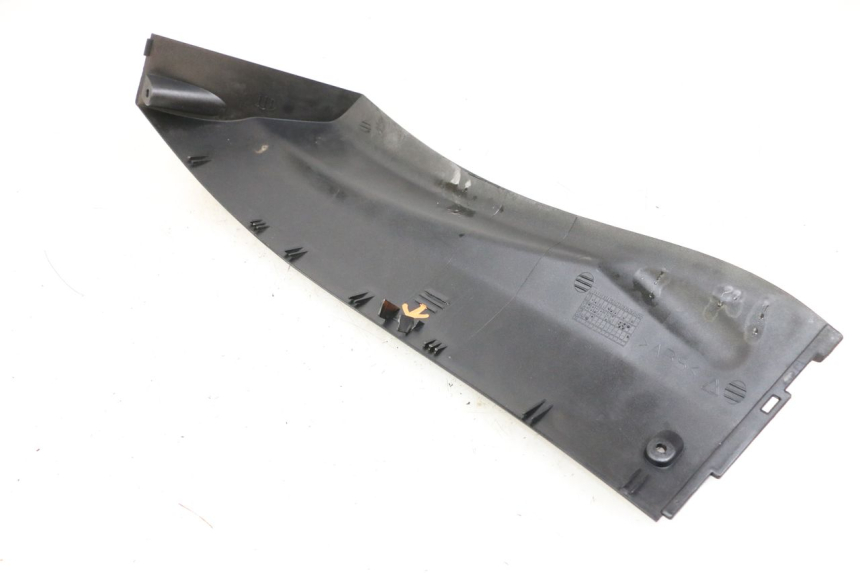 photo de BAS DE CAISSE DROIT YAMAHA YP MAJESTY 125 (2002 - 2006)