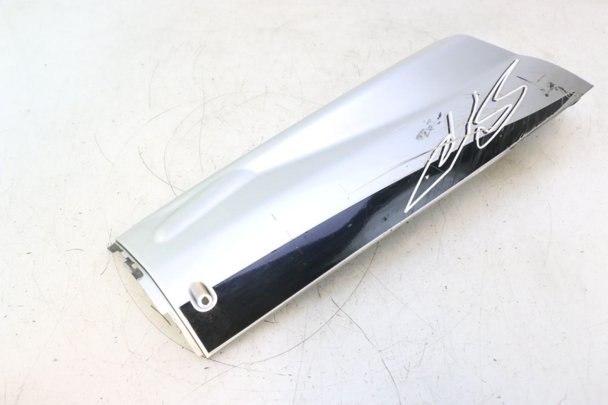 photo de BAS DE CAISSE DROIT YAMAHA YP MAJESTY 125 (2002 - 2006) - Vue d’ensemble