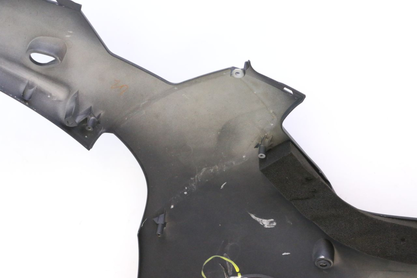 photo de BAS DE CAISSE DROIT YAMAHA YZF R6 600 (2008 - 2009) - Vue rapprochée