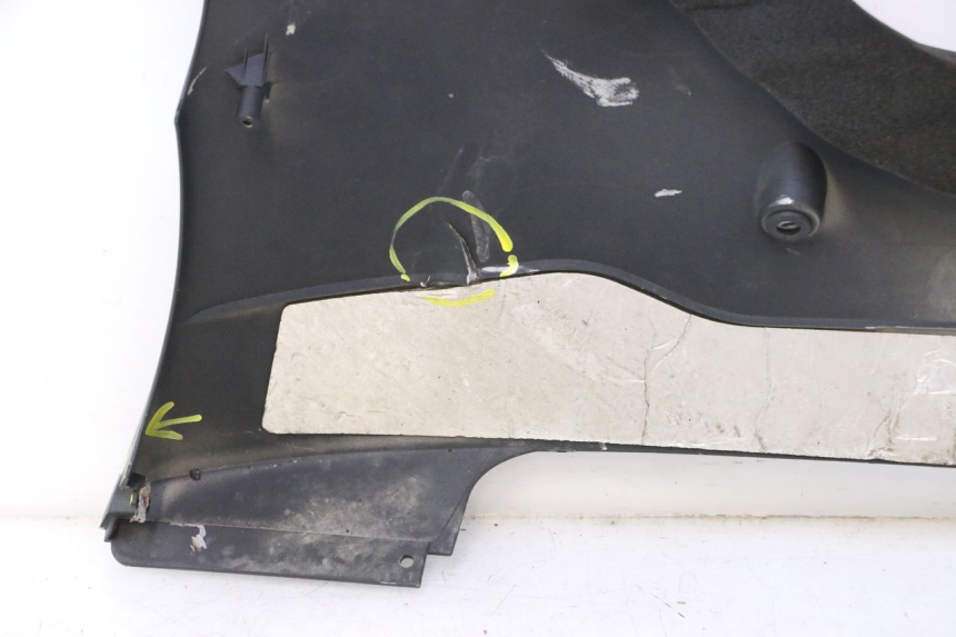 photo de BAS DE CAISSE DROIT YAMAHA YZF R6 600 (2008 - 2009) - Photo complémentaire