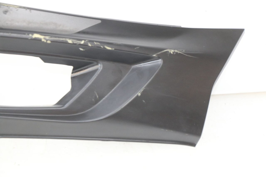 photo de BAS DE CAISSE GAUCHE APRILIA SXR 50 (2021 - 2023)