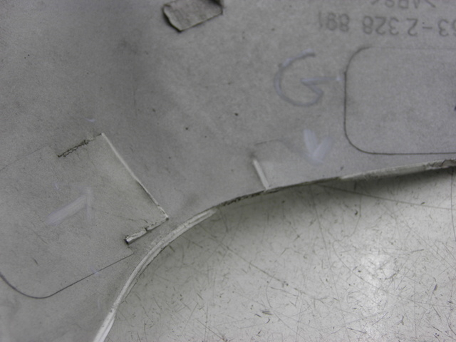 photo de BAS DE CAISSE GAUCHE BMW C1 125 (2000 - 2003)