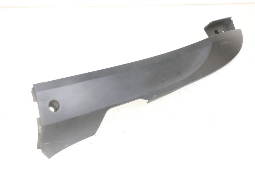 photo de BAS DE CAISSE GAUCHE SYM FIDDLE 3 III 50 (2014 - 2020)