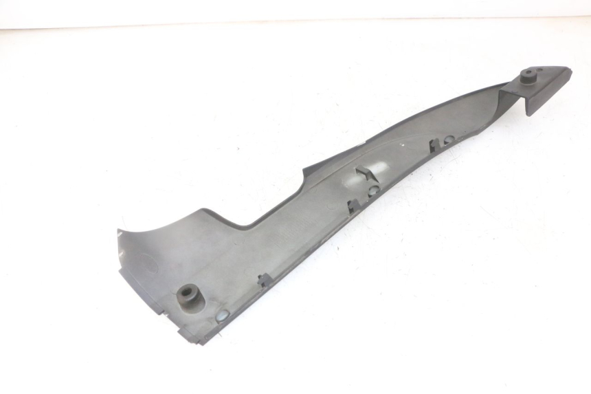 photo de BAS DE CAISSE GAUCHE SYM FIDDLE 3 III 50 (2014 - 2020)