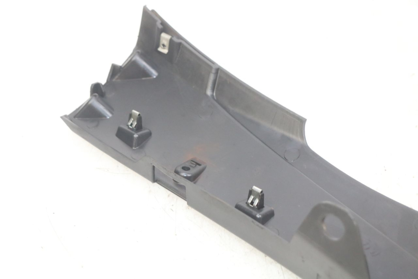 photo de BAS DE CAISSE GAUCHE PIAGGIO FLY 4T 50 (2013 - 2017)