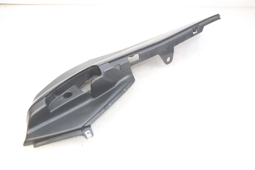photo de BAS DE CAISSE GAUCHE PIAGGIO FLY 4T 50 (2013 - 2017)