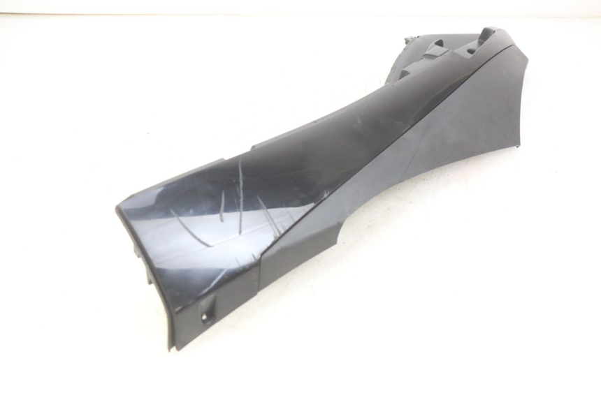 photo de BAS DE CAISSE GAUCHE PIAGGIO FLY 4T 50 (2013 - 2017)
