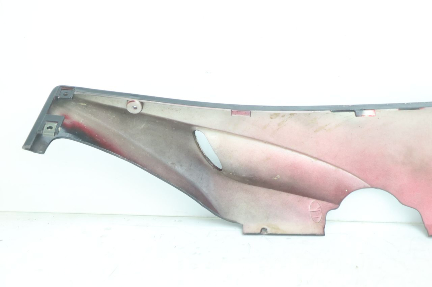 photo de BAS DE CAISSE GAUCHE VASTRO GP 2T 50 (2013 - 2017) - État de surface