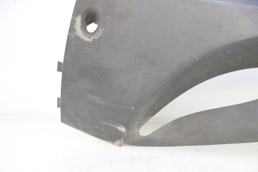 photo de BAS DE CAISSE GAUCHE SYM GTS EVO 125 (2009 - 2013) - Autre angle de vue