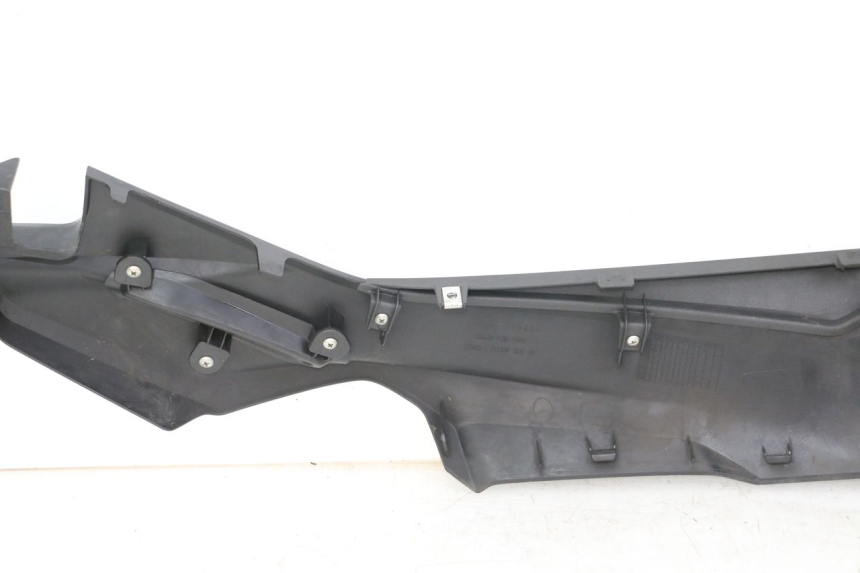 photo de BAS DE CAISSE GAUCHE HONDA FORZA 125 (2021 - 2025)